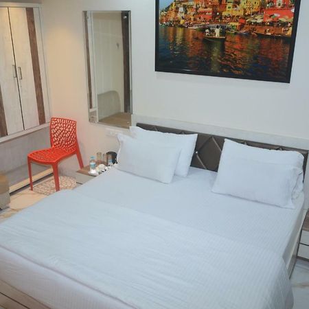 Hotel Tamilnadu Kashi Bénarès Extérieur photo
