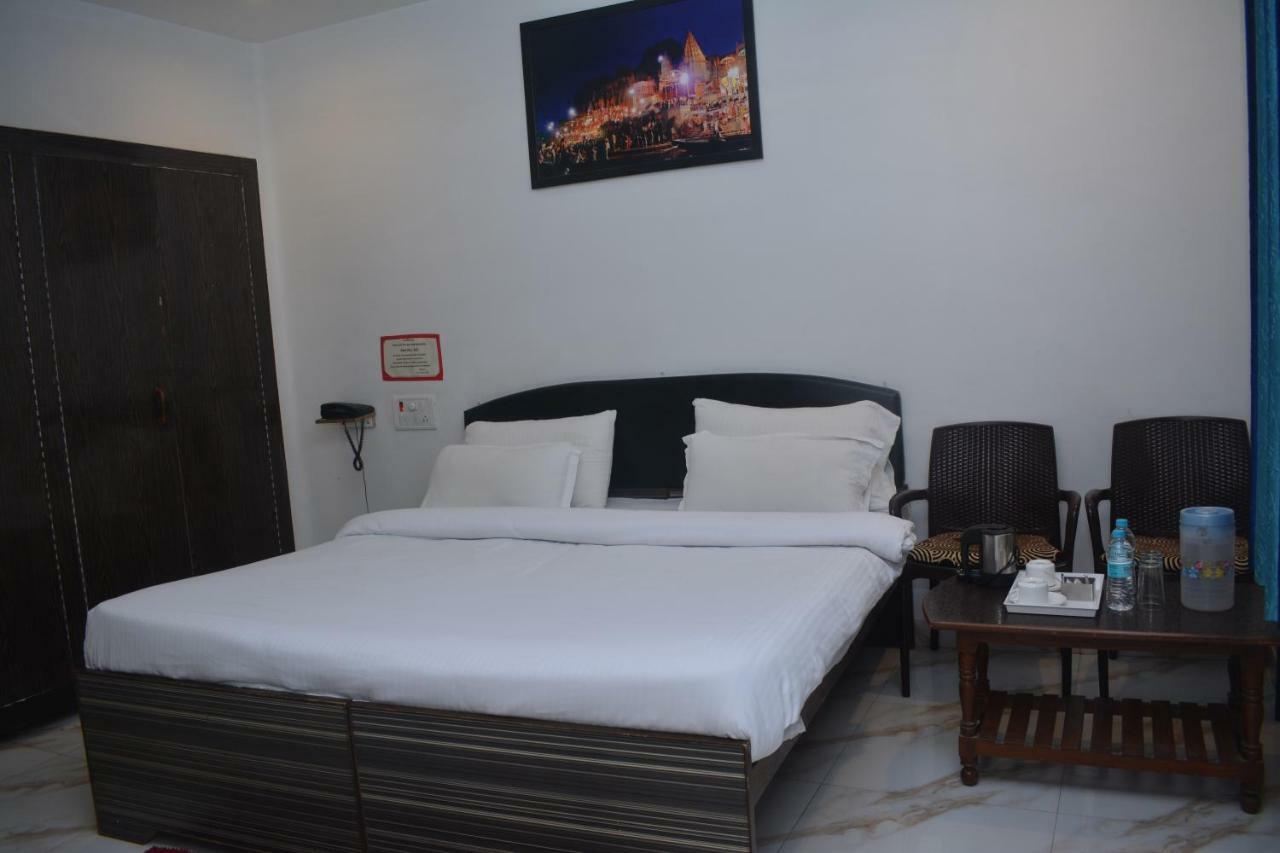 Hotel Tamilnadu Kashi Bénarès Extérieur photo