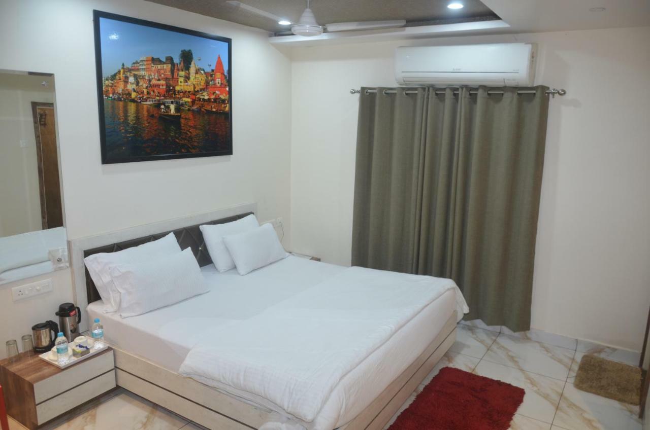 Hotel Tamilnadu Kashi Bénarès Extérieur photo