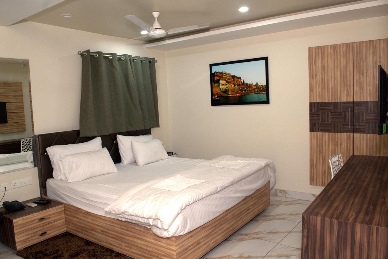 Hotel Tamilnadu Kashi Bénarès Extérieur photo